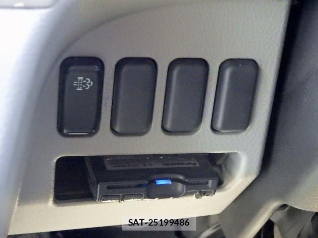 Mitsubishi CANTER 2017-08 7250024-22