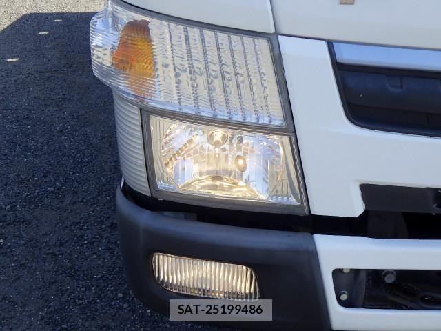 Mitsubishi CANTER 2017-08 7250024-2