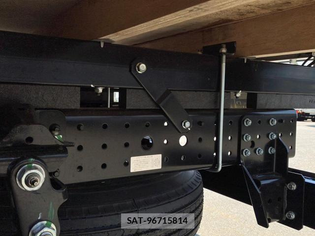 Mitsubishi CANTER 2025-12 7249989-13