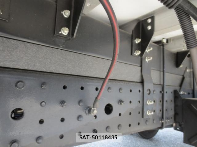 Mitsubishi CANTER 2024-03 7250003-12