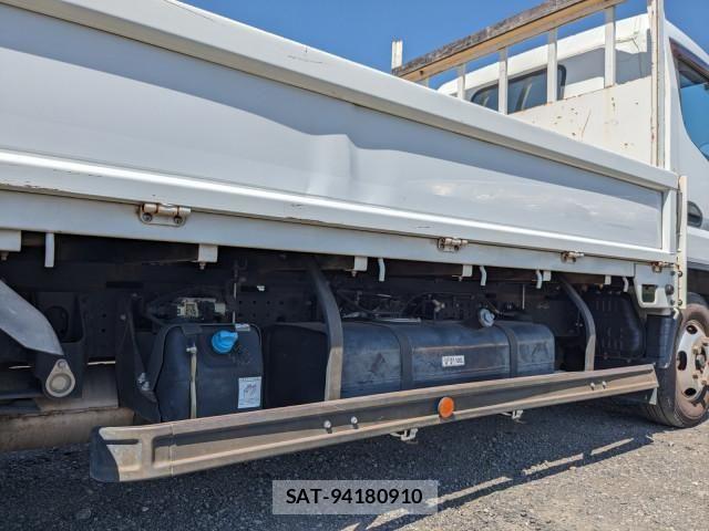 Mitsubishi CANTER 2017-10 7250050-23
