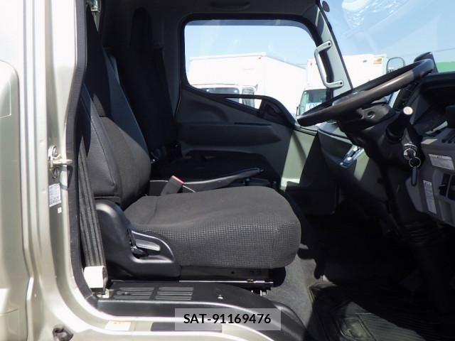 Mitsubishi CANTER 2019-09 7250019-10