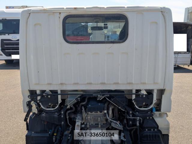 Mitsubishi CANTER 2021-08 7250020-18