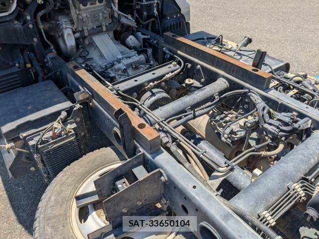 Mitsubishi CANTER 2021-08 7250020-22