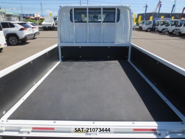 Mitsubishi CANTER 2025-09 7250008-9