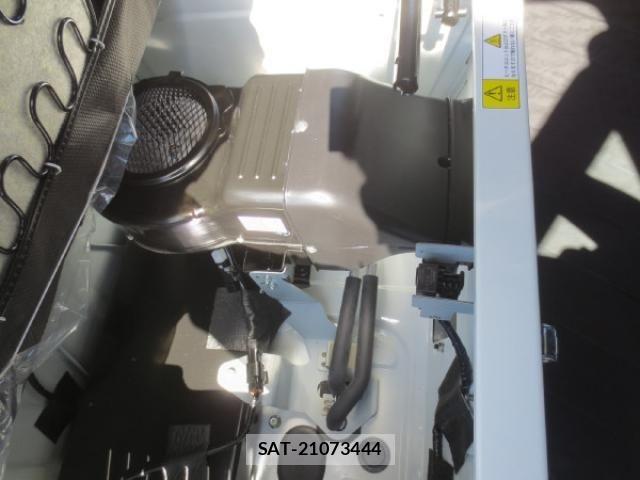 Mitsubishi CANTER 2025-09 7250008-15