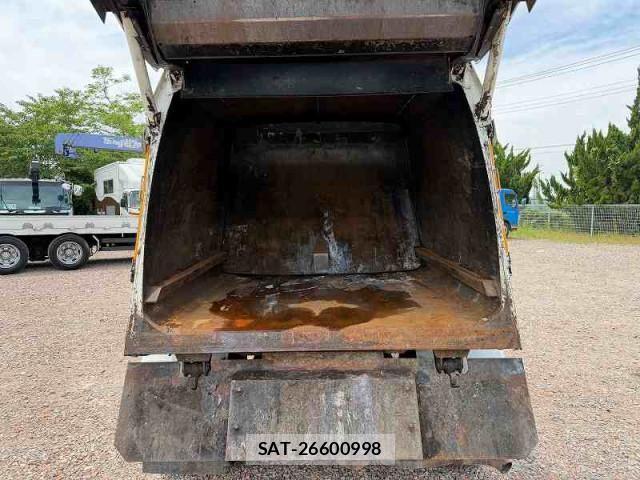 Mitsubishi CANTER 2013-11 7250033-15