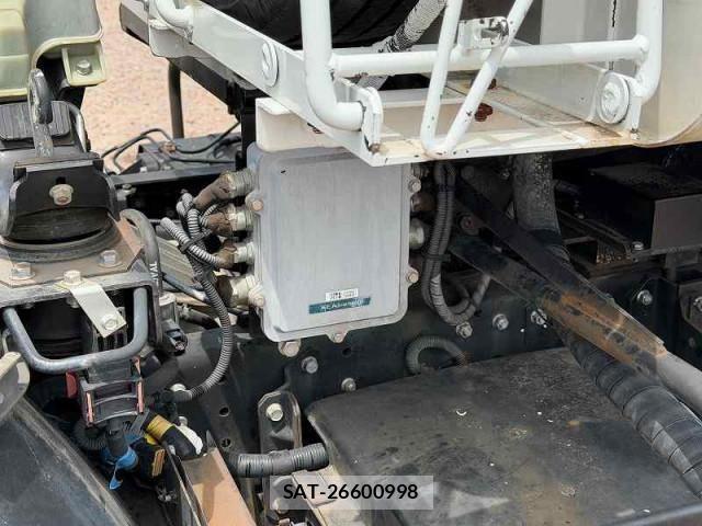 Mitsubishi CANTER 2013-11 7250033-25
