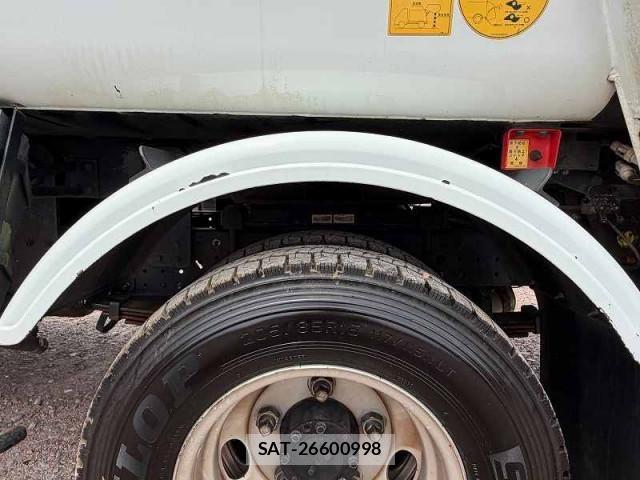 Mitsubishi CANTER 2013-11 7250033-26