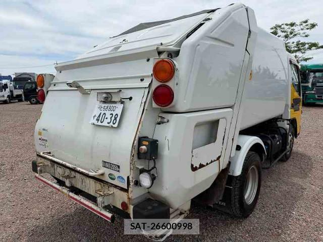 Mitsubishi CANTER 2013-11 7250033-4