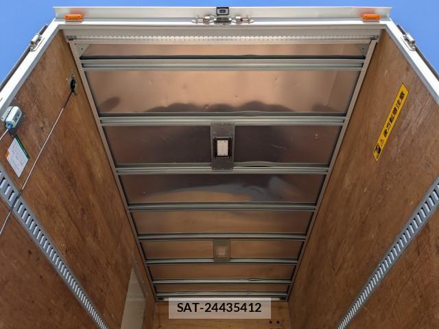 Mitsubishi CANTER 2018-02 7250015-18