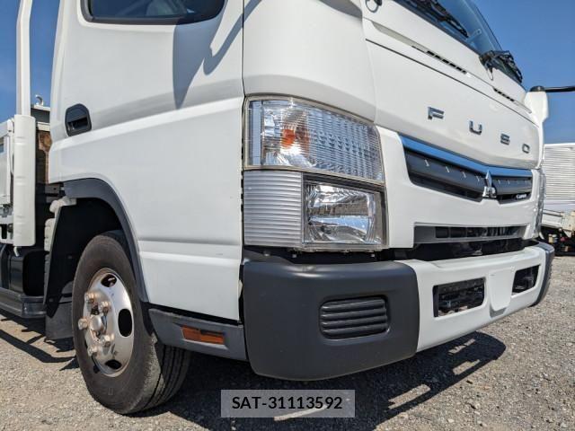Mitsubishi CANTER 2017-10 7250036-24