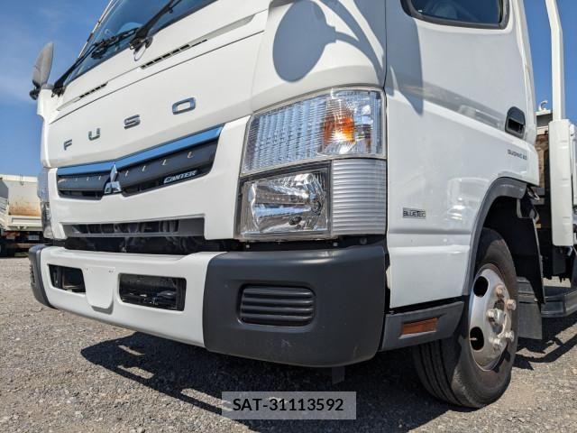 Mitsubishi CANTER 2017-10 7250036-25