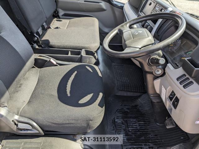 Mitsubishi CANTER 2017-10 7250036-27