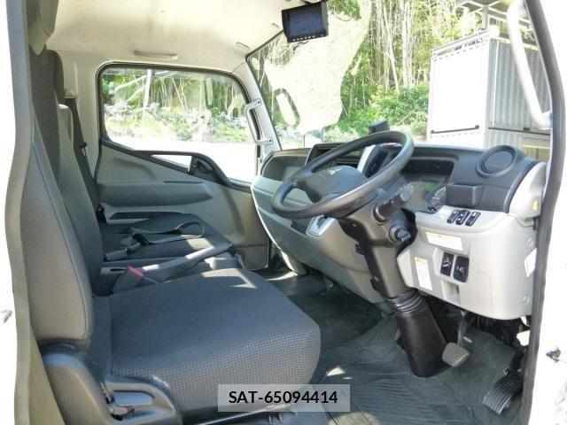 Mitsubishi CANTER 2023-04 7249998-24