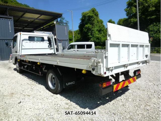 Mitsubishi CANTER 2023-04 7249998-5