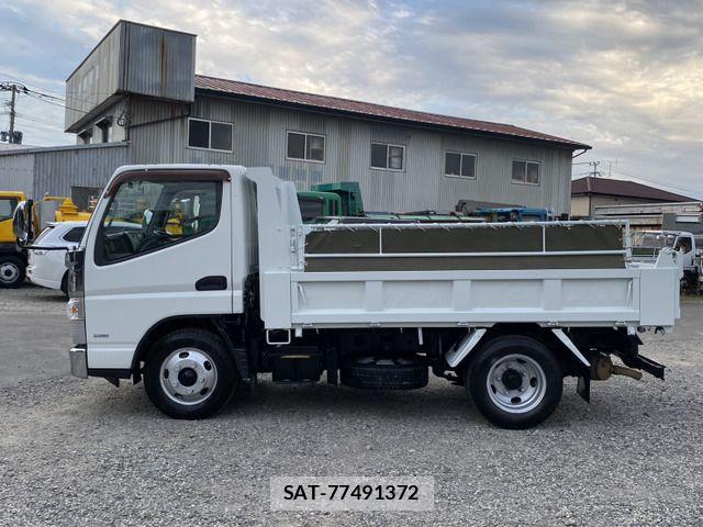 Mitsubishi CANTER 2017-03 7250039-14