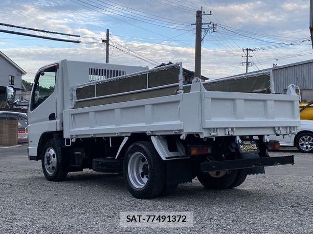 Mitsubishi CANTER 2017-03 7250039-15