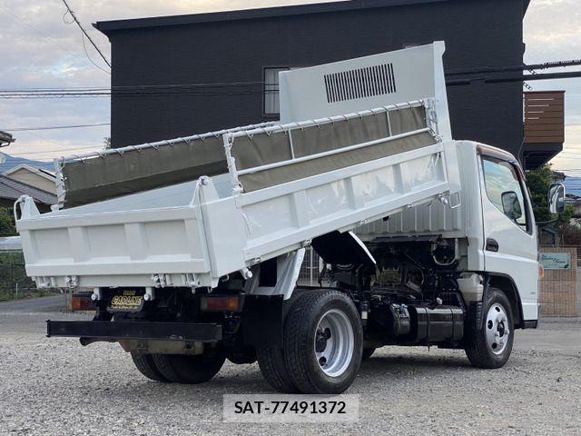 Mitsubishi CANTER 2017-03 7250039-1