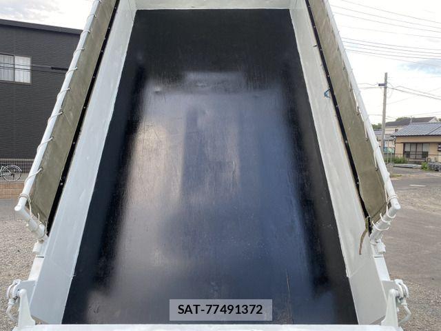Mitsubishi CANTER 2017-03 7250039-2