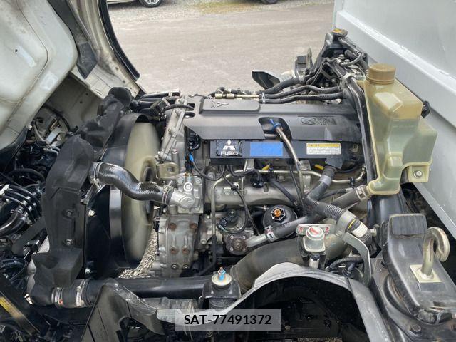 Mitsubishi CANTER 2017-03 7250039-8