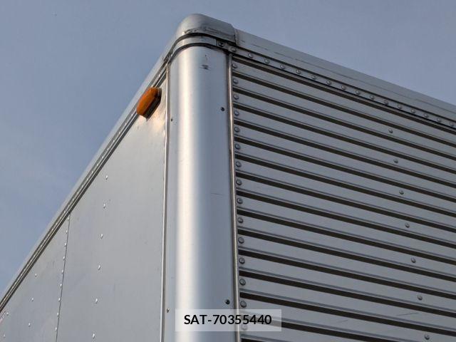 Mitsubishi CANTER 2020-03 7250017-18