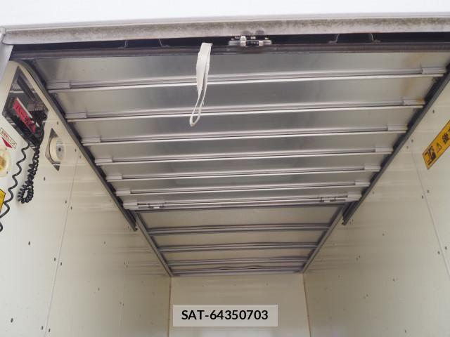 Mitsubishi CANTER 2016-01 7250027-24