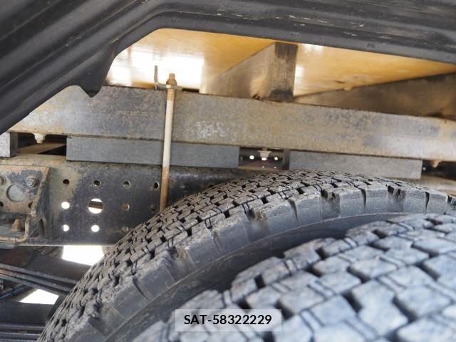 Mitsubishi CANTER 2014-11 7250009-26