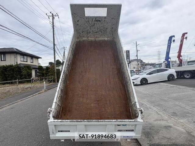 Mitsubishi CANTER 2024-09 7250014-9