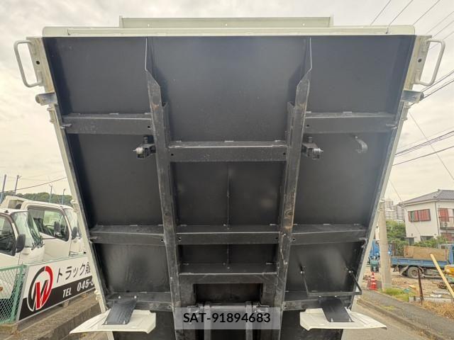 Mitsubishi CANTER 2024-09 7250014-12