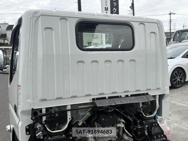 Mitsubishi CANTER 2024-09 7250014-15
