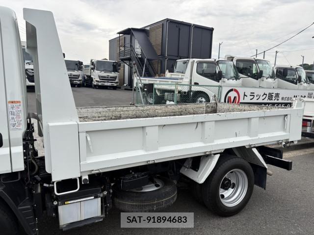 Mitsubishi CANTER 2024-09 7250014-6