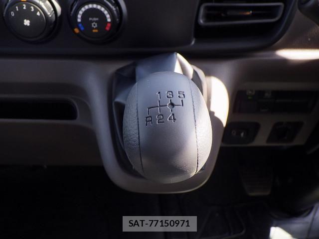 Mitsubishi CANTER 2026-01 7250004-12