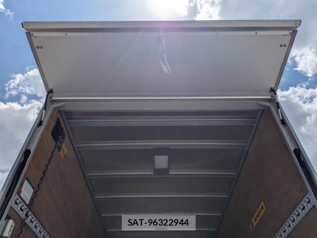 Mitsubishi CANTER 2023-10 7250000-13