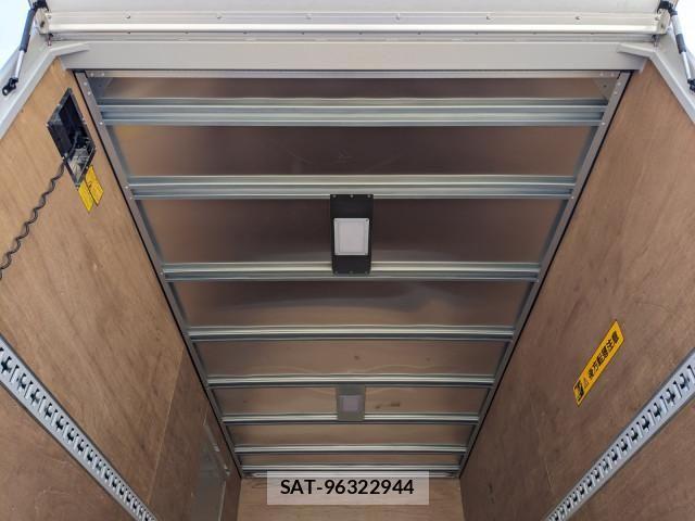 Mitsubishi CANTER 2023-10 7250000-15