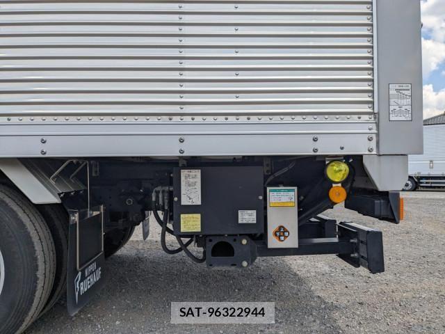 Mitsubishi CANTER 2023-10 7250000-22