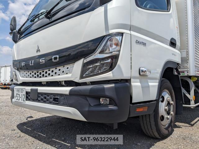 Mitsubishi CANTER 2023-10 7250000-24
