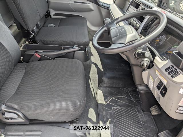 Mitsubishi CANTER 2023-10 7250000-27