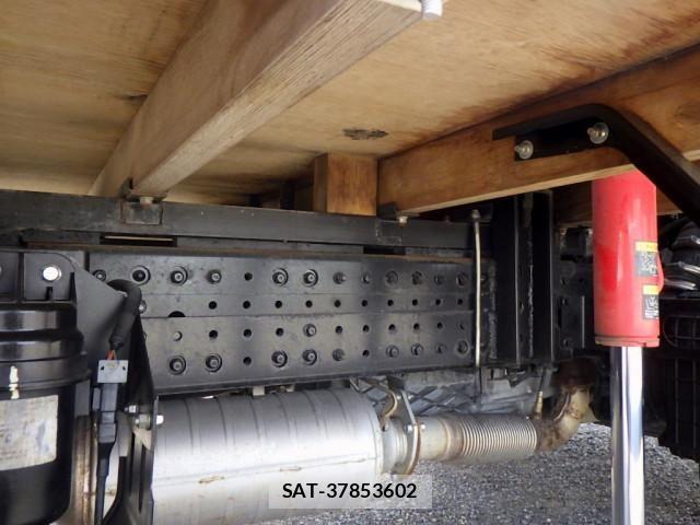 Mitsubishi CANTER 2013-10 7250025-23