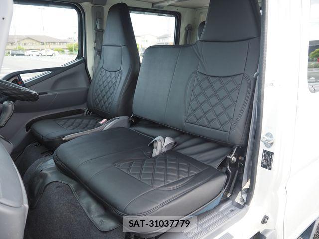 Mitsubishi CANTER 2011-01 7250034-20