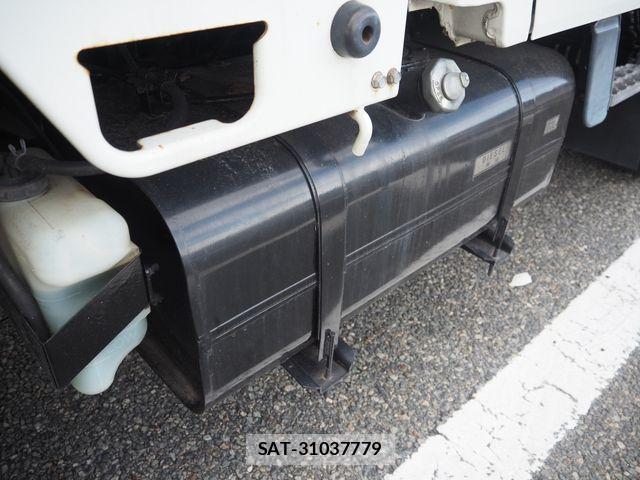 Mitsubishi CANTER 2011-01 7250034-27
