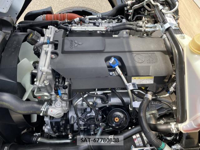 Mitsubishi CANTER 2026-03 7250010-11