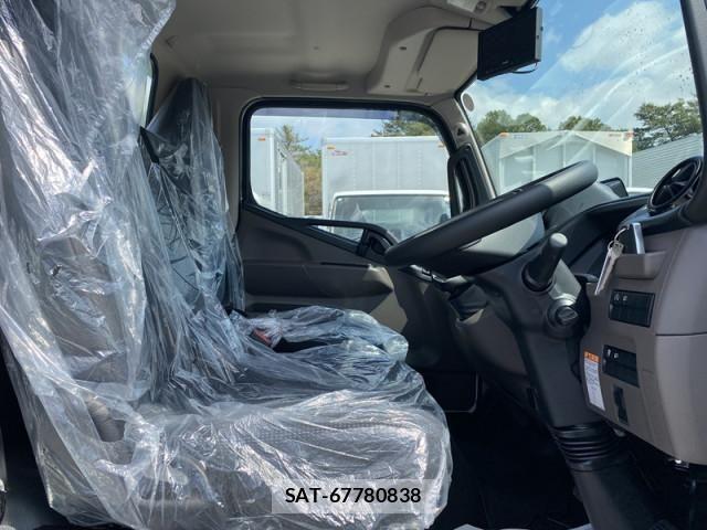 Mitsubishi CANTER 2026-03 7250010-13
