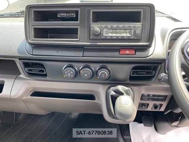 Mitsubishi CANTER 2026-03 7250010-16