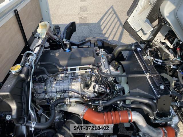 Mitsubishi CANTER 2026-03 7250002-9