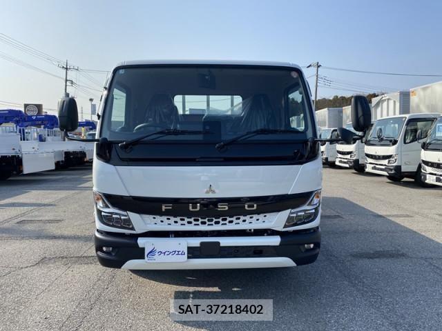Mitsubishi CANTER 2026-03 7250002-1