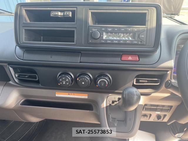 Mitsubishi CANTER 2026-03 7249995-15