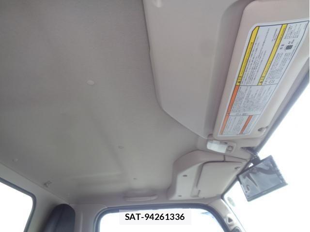 Mitsubishi CANTER 2024-10 7250006-16