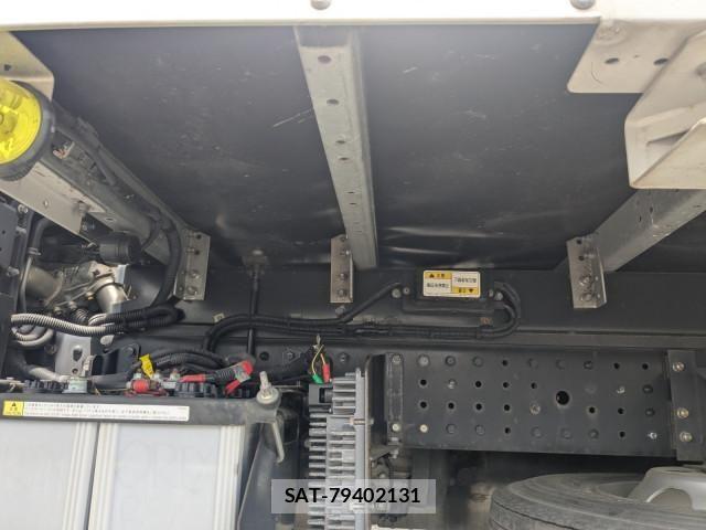 Mitsubishi CANTER 2018-02 7250016-14