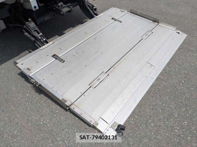 Mitsubishi CANTER 2018-02 7250016-16